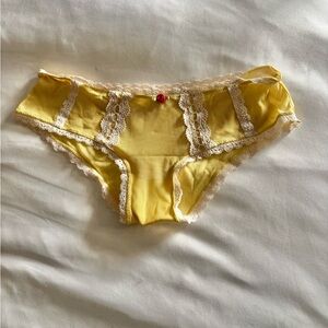 Elegant Yellow Lace Trim Bottoms